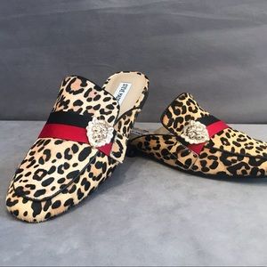 🍥SOLD🍥 Steve Madden Karisma Leopard Mules